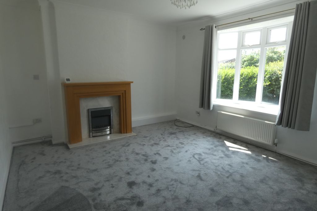 Lounge- click for photo gallery